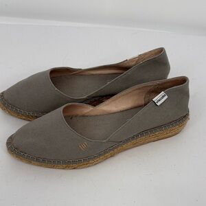 🛞 VISCATA pointed toe canvas Gray Espadrille Flats